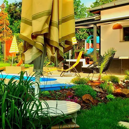 Apartment Poolgarden Nyaralo Siofok