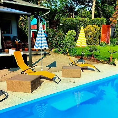 Poolgarden Nyaralo * Siofok