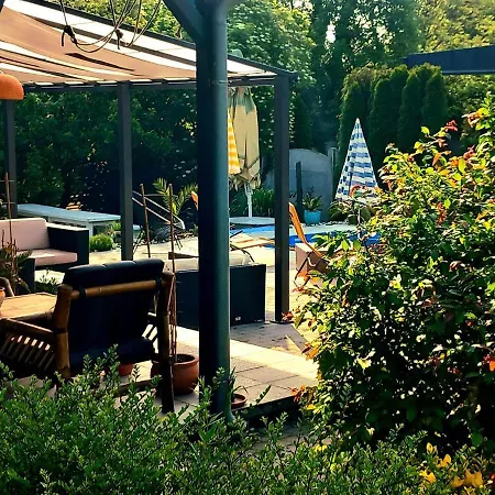 Apartment Poolgarden Nyaralo Siofok